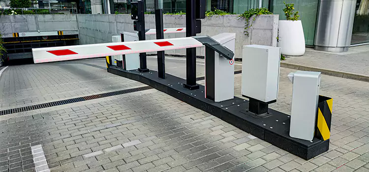 Custom Gate Design & Integration Chambly