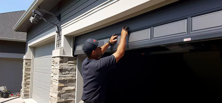 Janus Roll Up Doors Chambly